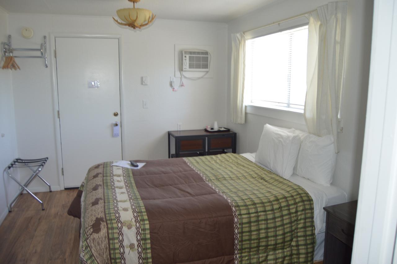 Newport Antler Motel Екстер'єр фото
