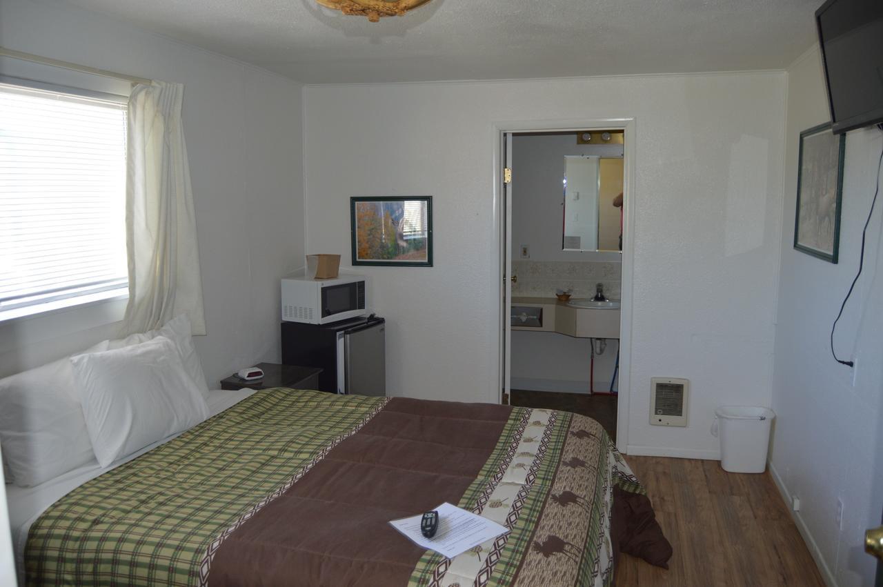 Newport Antler Motel Екстер'єр фото